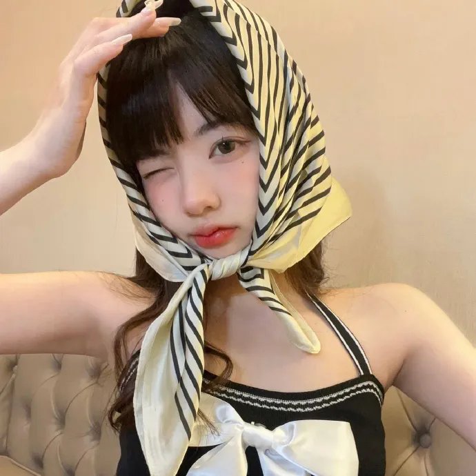 激情黑寡妇